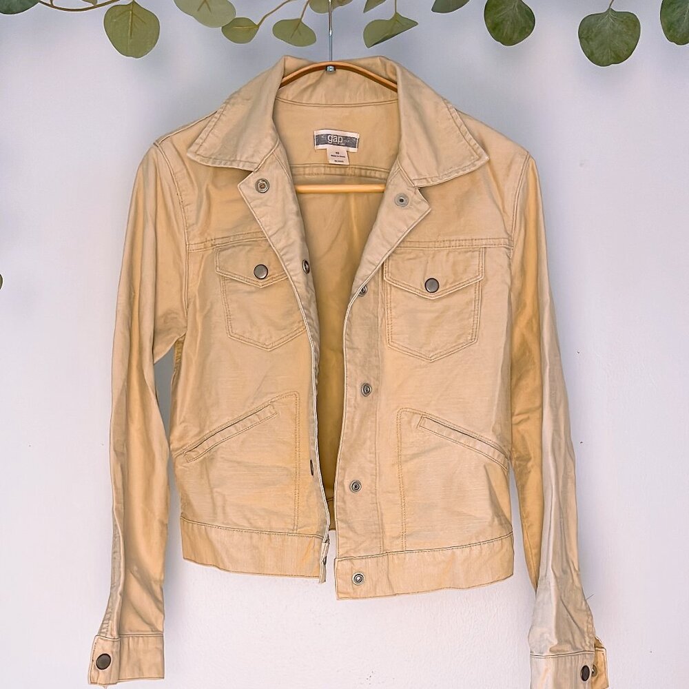 Gap jacket
